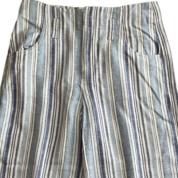 GAP Linen /rayon blend white& blue striped wide leg pants size 6. - Picture 2 of 6
